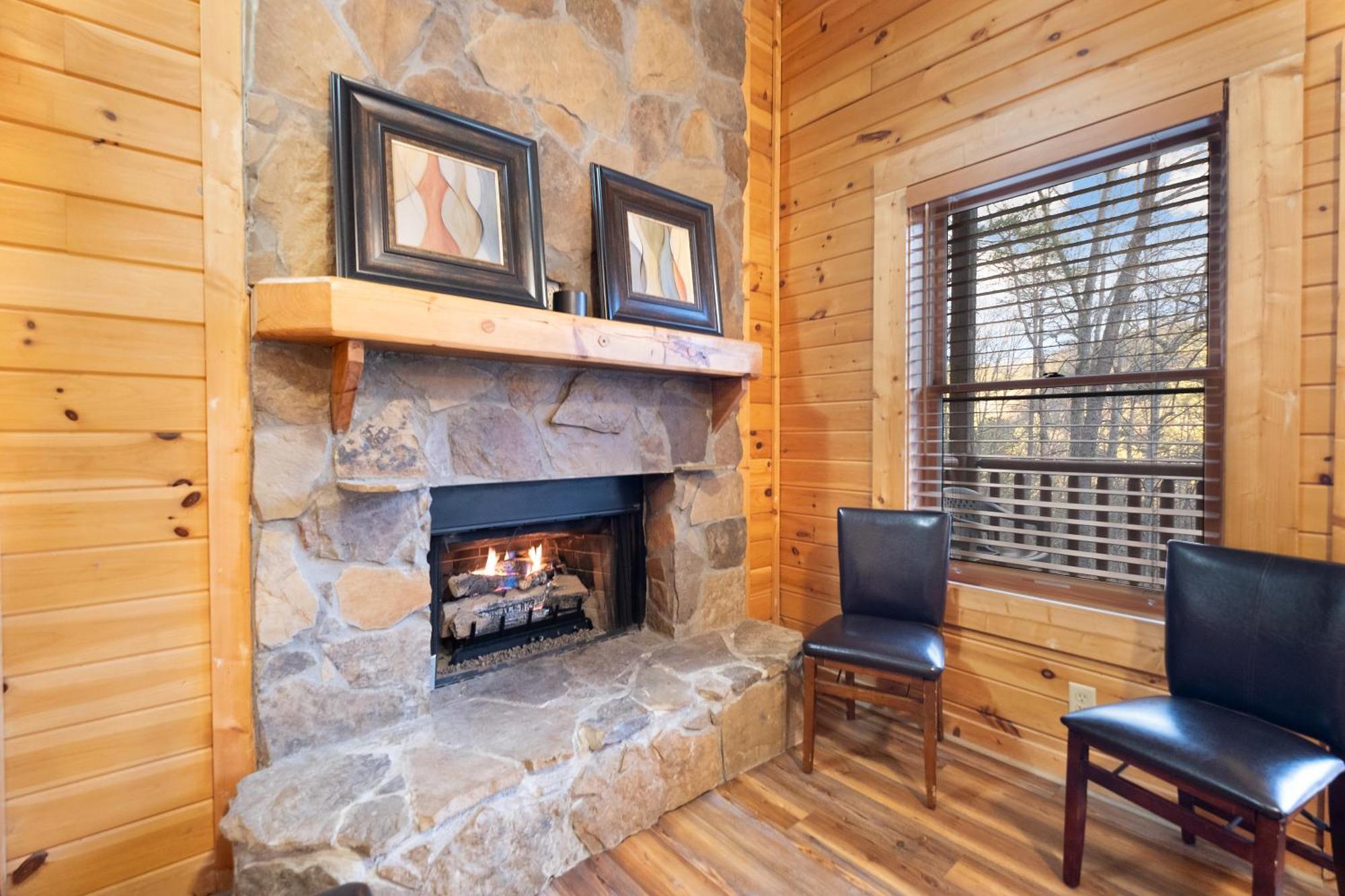 Private Smoky Mountain Luxury Log Home With 2 Fireplaces, Hot Tub & Community Pool Сивиървил Екстериор снимка
