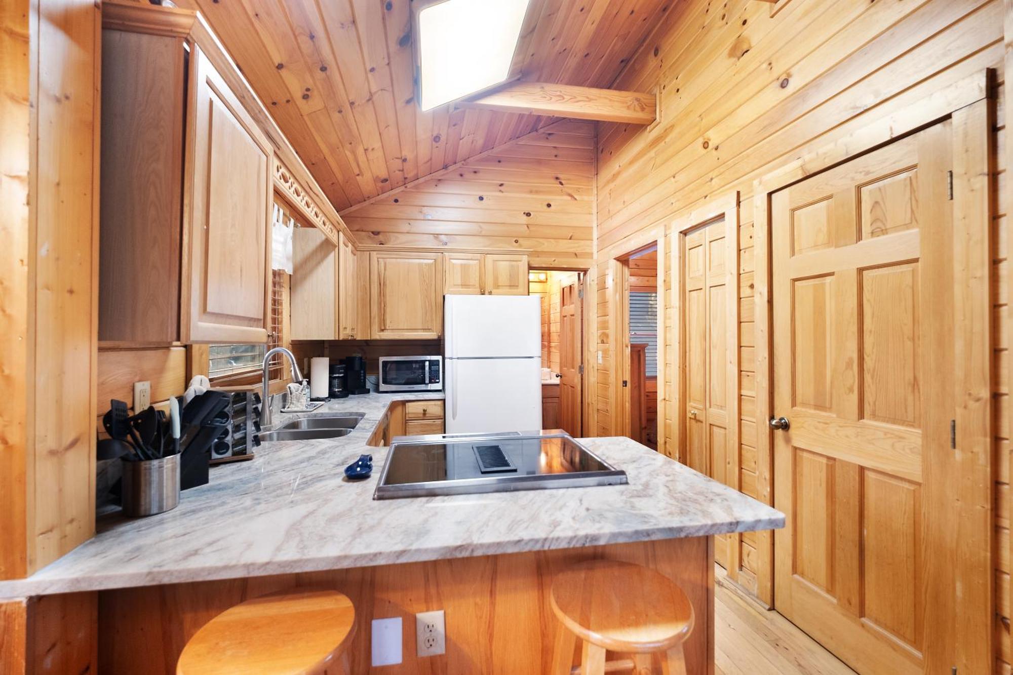 Private Smoky Mountain Luxury Log Home With 2 Fireplaces, Hot Tub & Community Pool Сивиървил Екстериор снимка