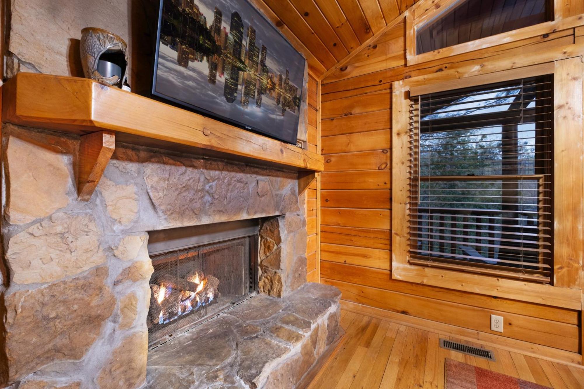 Private Smoky Mountain Luxury Log Home With 2 Fireplaces, Hot Tub & Community Pool Сивиървил Екстериор снимка